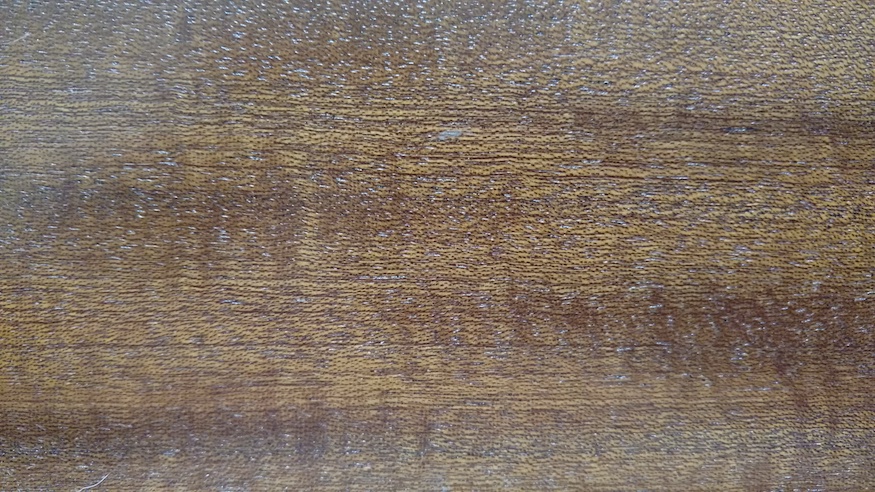 sapele wood grain closeup